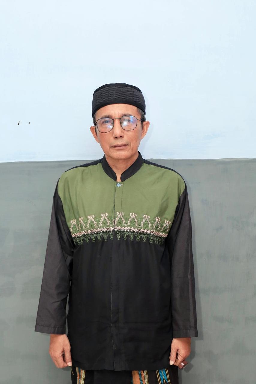 Kepala Sekolah KH. Abd Satar, S.HI